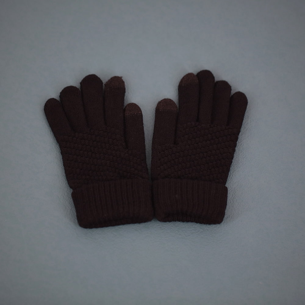 Solid color two finger knit touch screen gloves