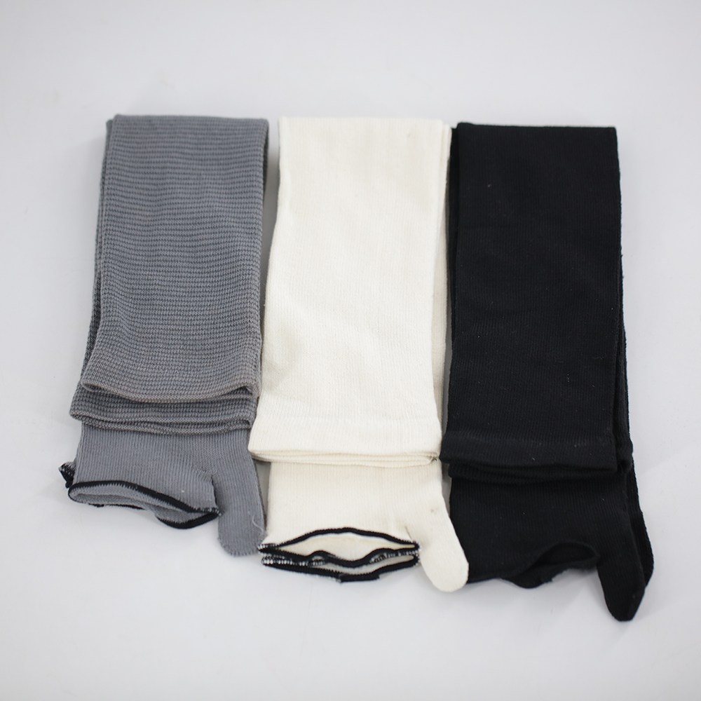 Knitted long arm sleeves