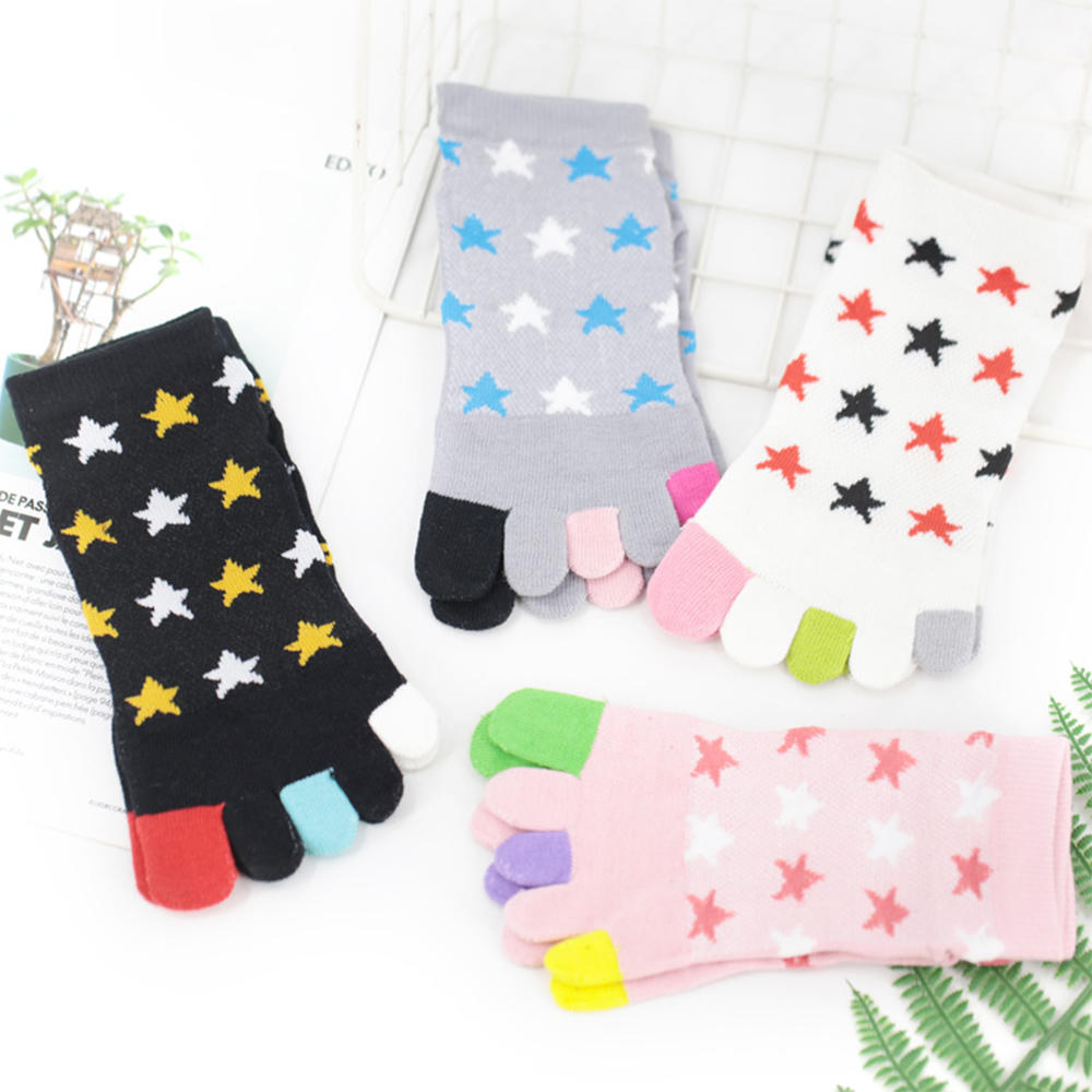 Five-pointed star short five-toed socks