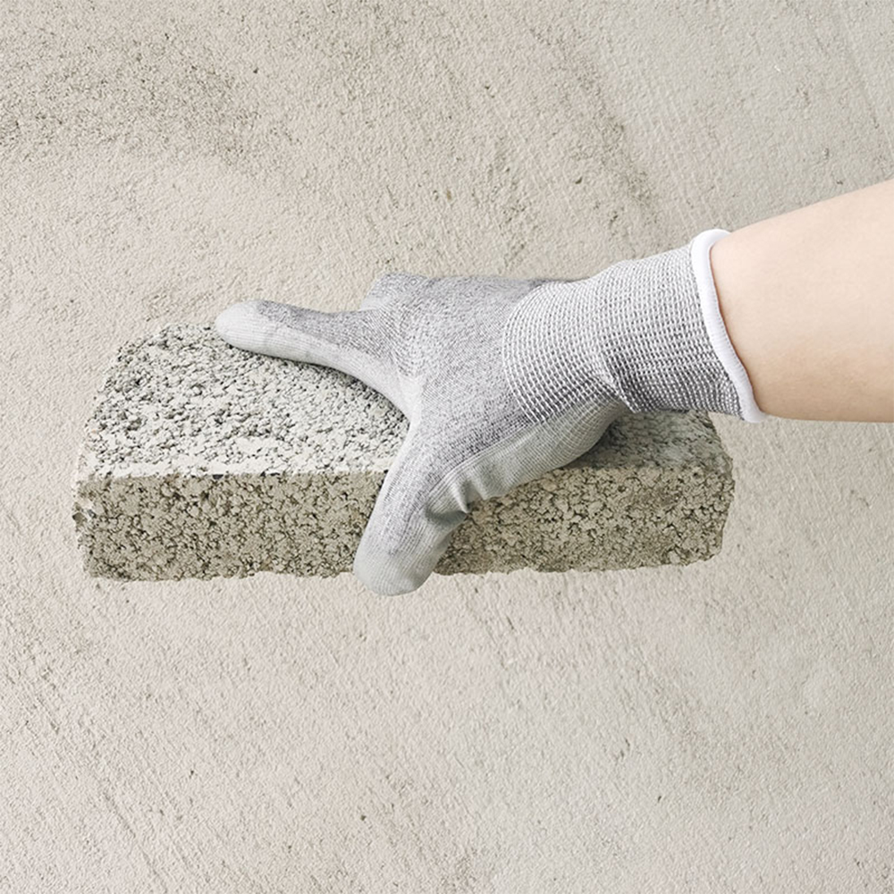 18-Pin A3 dipped PU cut resistant gloves