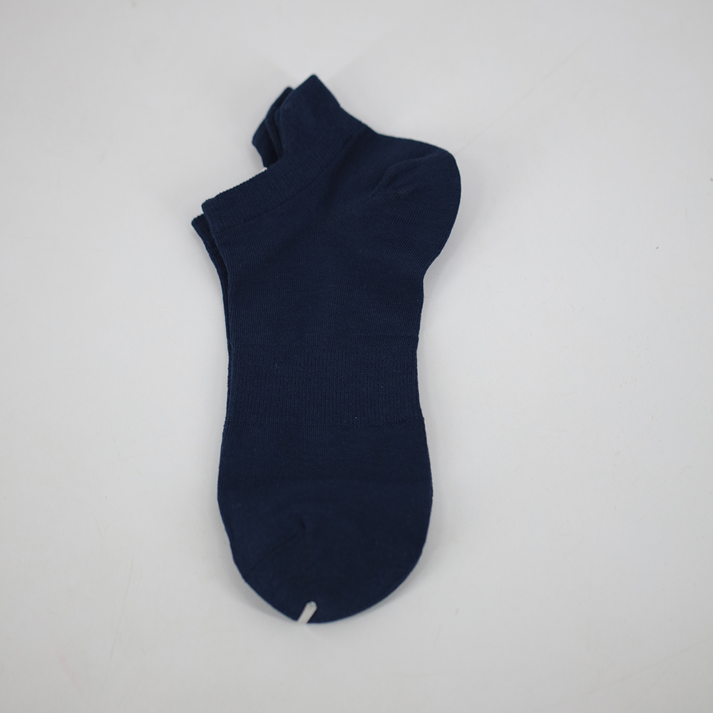 Men's low top casual cotton socks