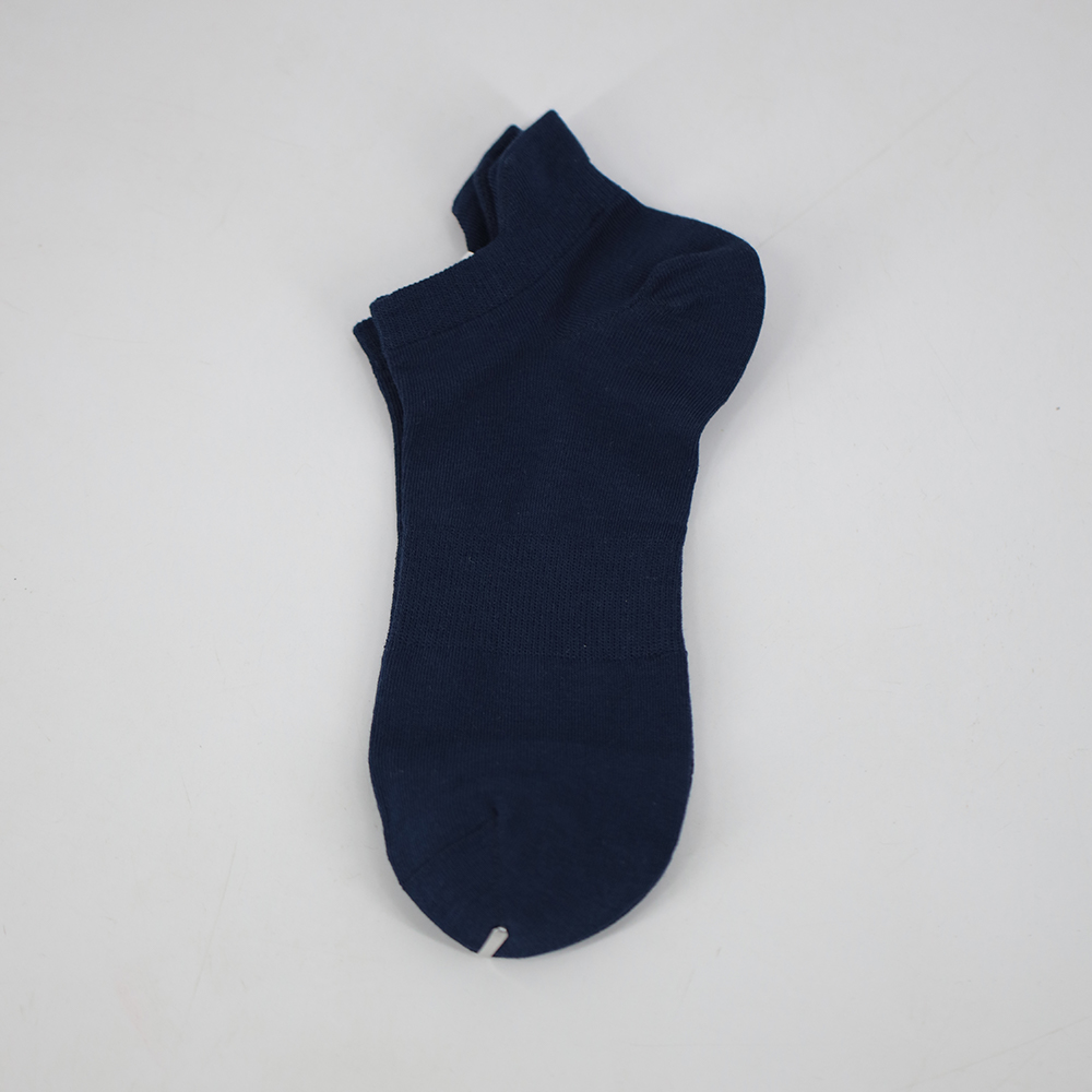 Men's low top casual cotton socks