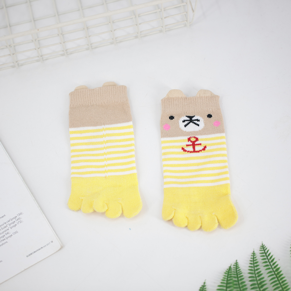 Children's short five-toed cotton socks