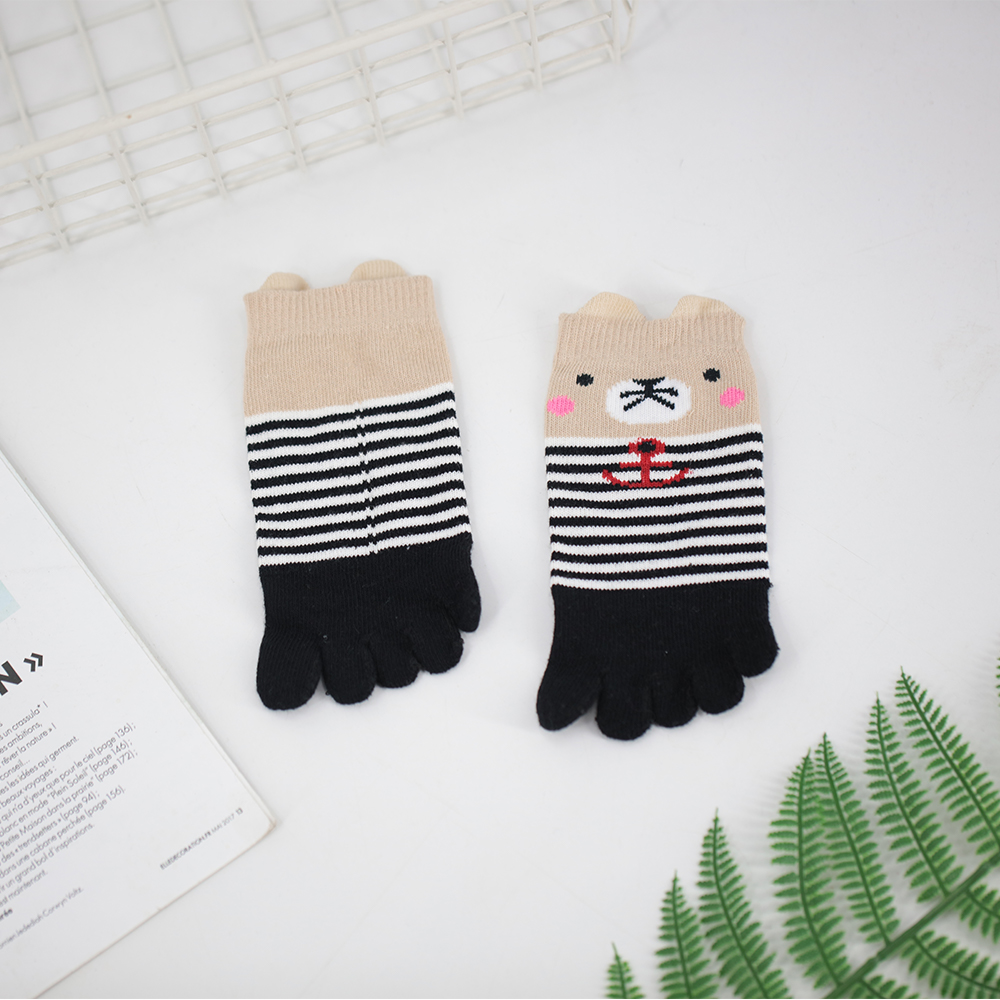 Children's short five-toed cotton socks