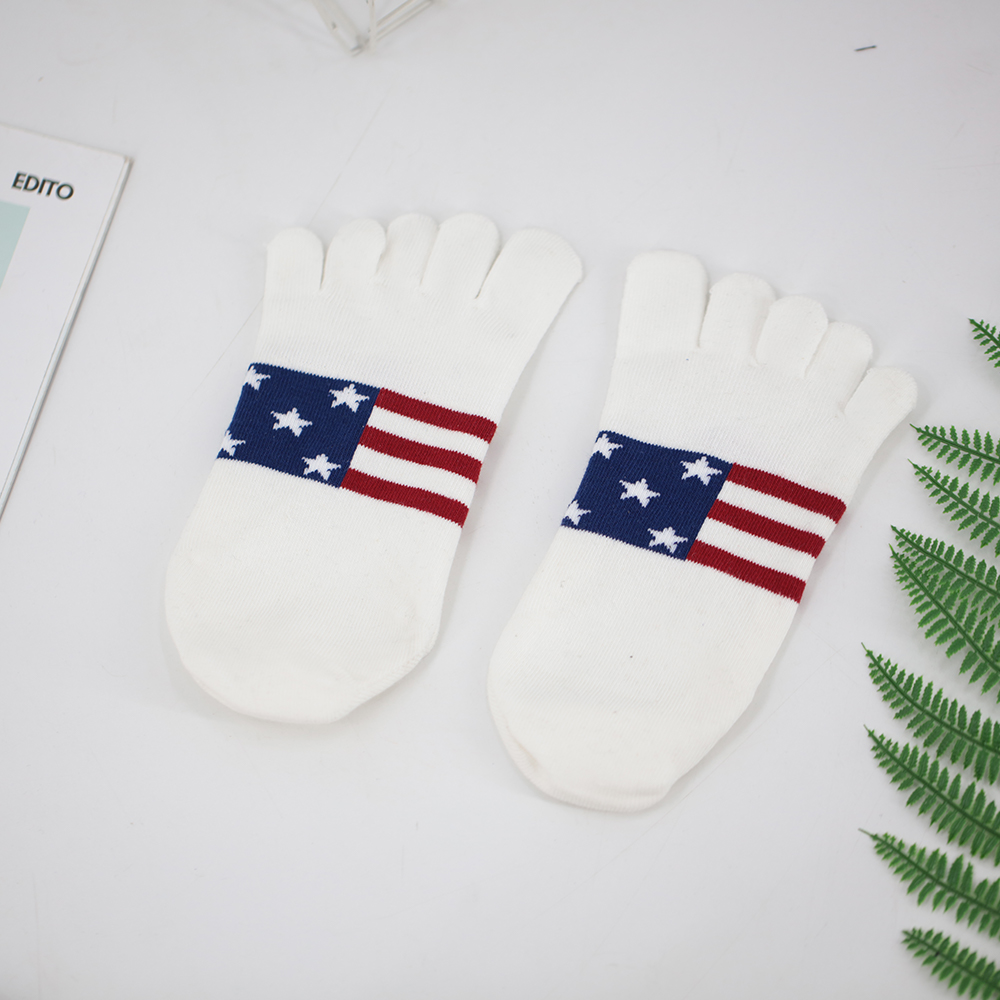 Cotton five-toed boat socks