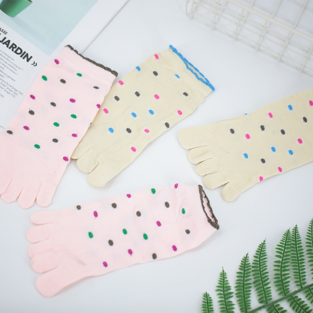 Cotton cropped five-toed socks