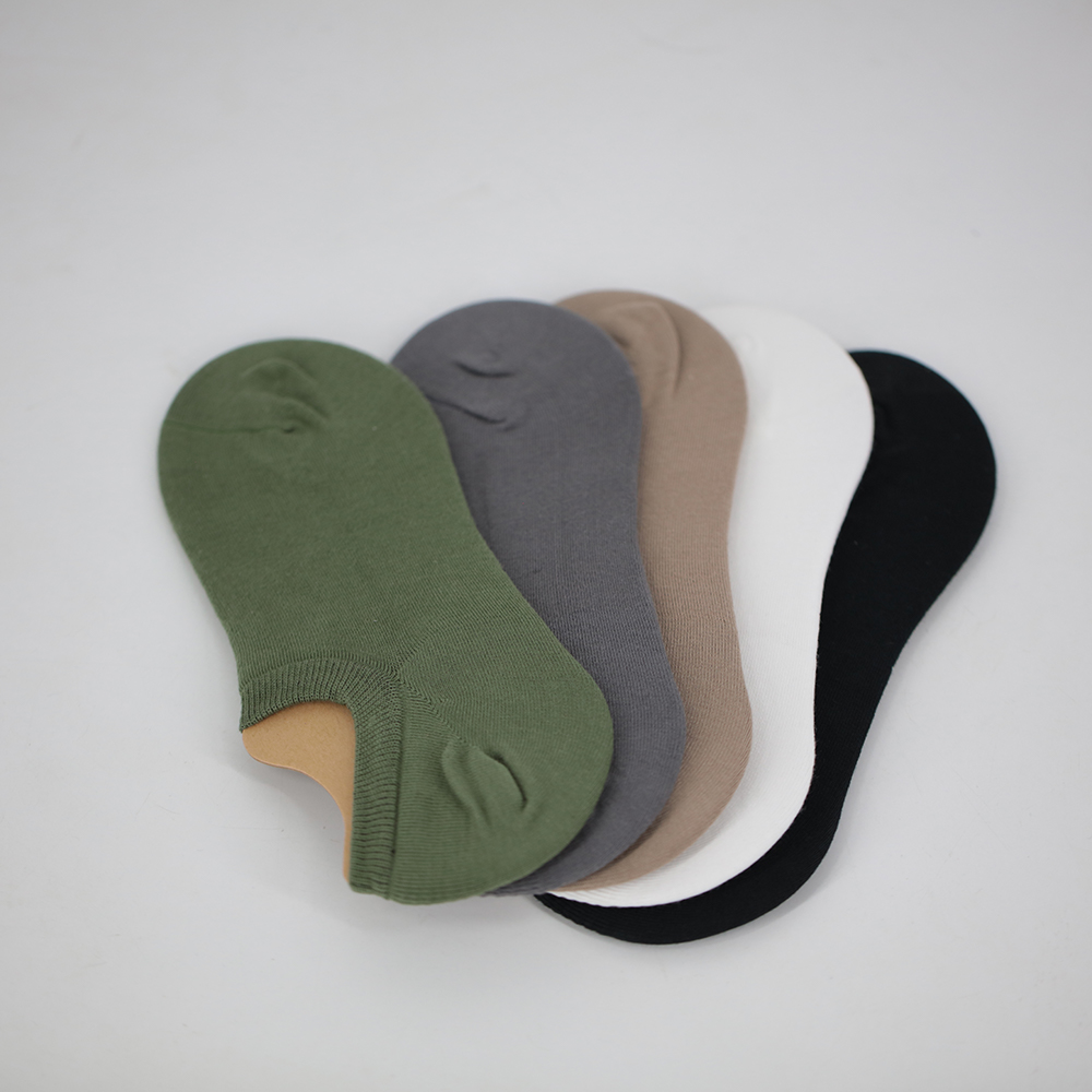Men's invisible boat socks
