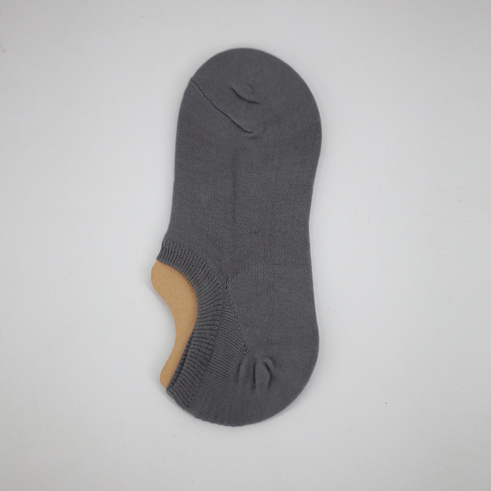 Men's invisible boat socks