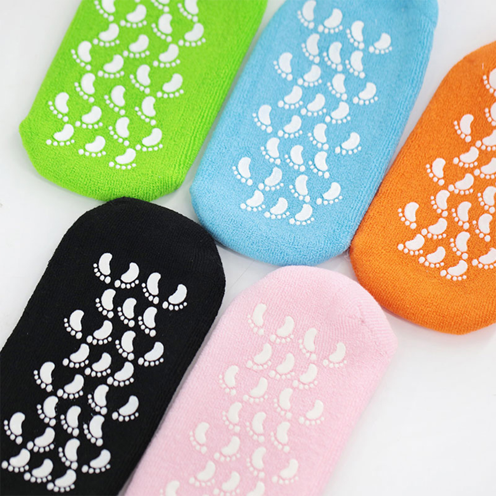 Essential oil gel spa socks