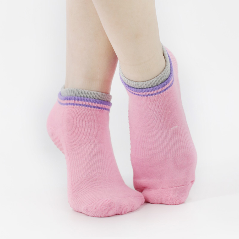 Round toe fleece yoga socks