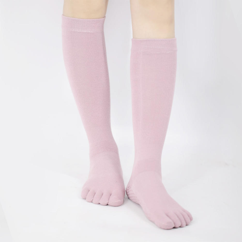 Solid color mid tube yoga socks