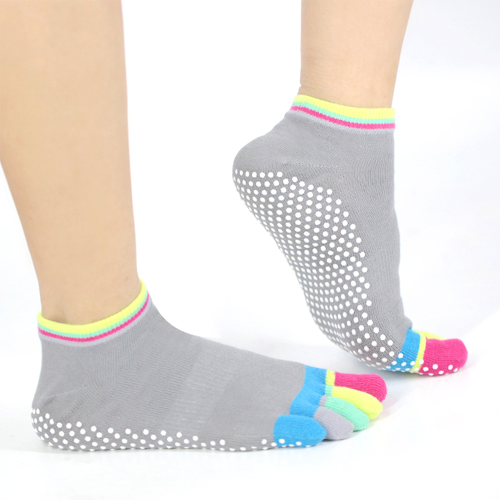Five toed colorful yoga socks