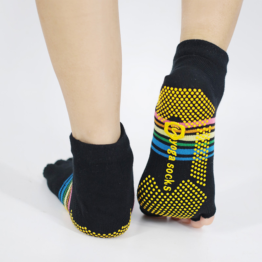 Non-slip five toe half toe yoga socks