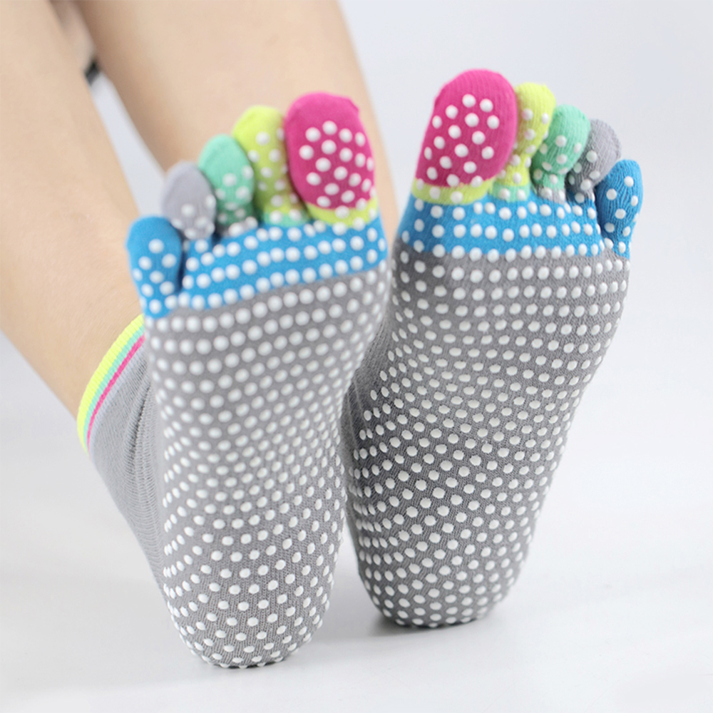 Five toed colorful yoga socks